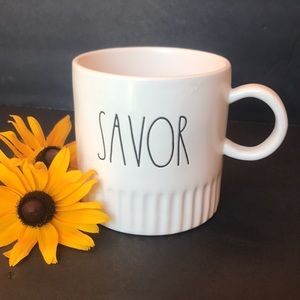 ⭐️ Rae Dunn SAVOR Mug